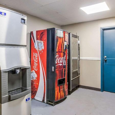Econo Lodge Savannah Zewnętrze zdjęcie