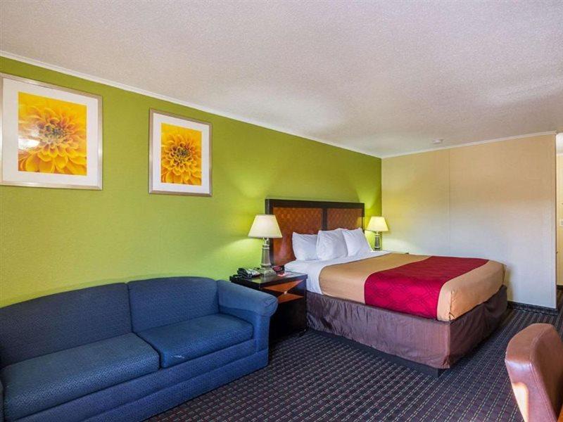Econo Lodge Savannah Zewnętrze zdjęcie