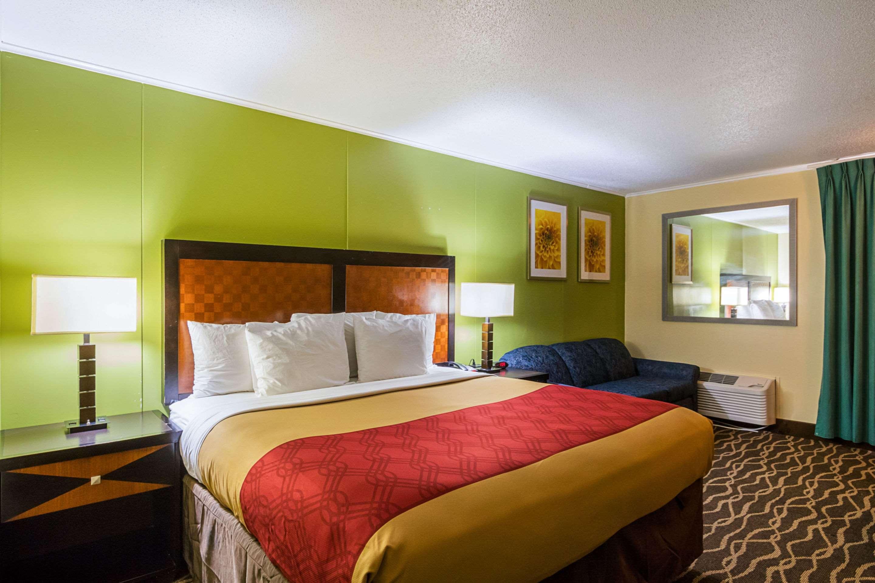 Econo Lodge Savannah Zewnętrze zdjęcie